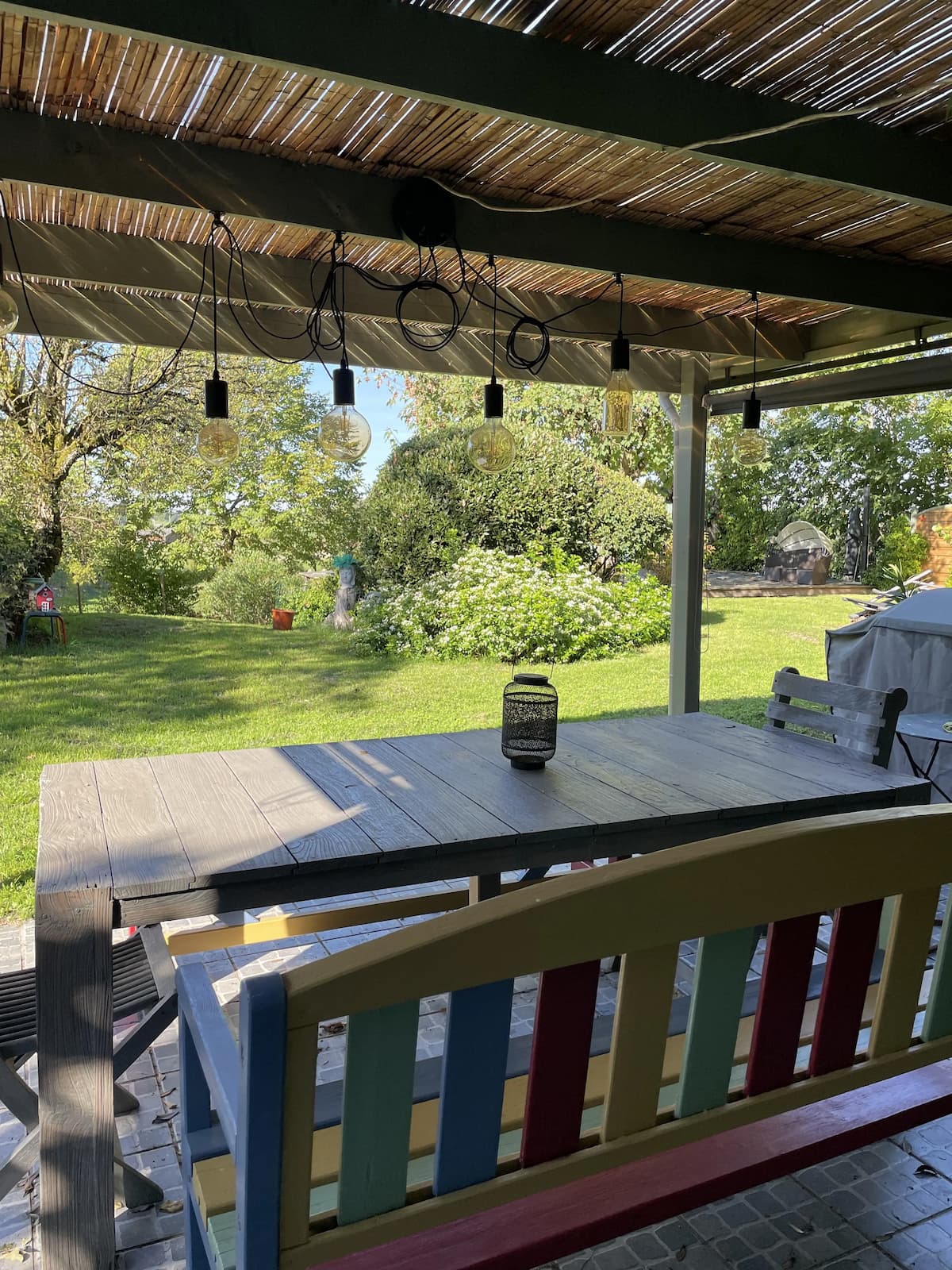 Maison de charme en pierre avec jardin