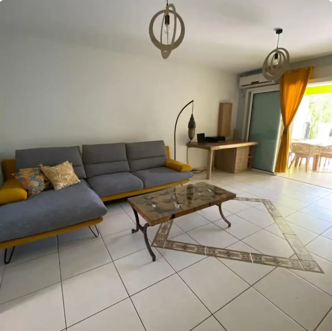 Maison familiale vue mer avec jacuzzi 