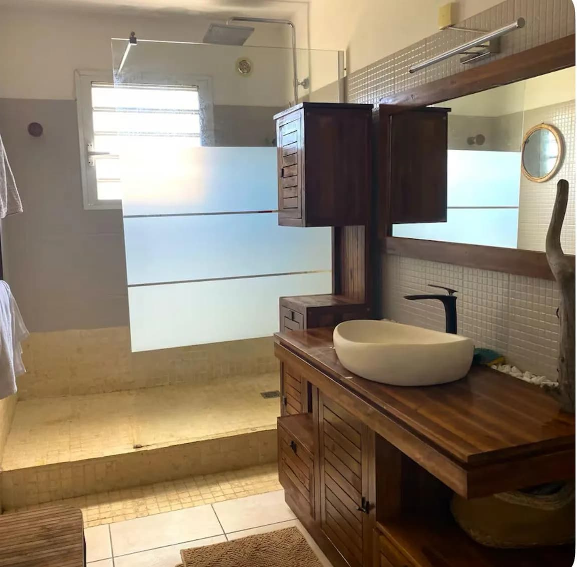 Maison familiale vue mer avec jacuzzi 