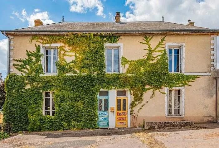 Maison de campagne, charme et art 